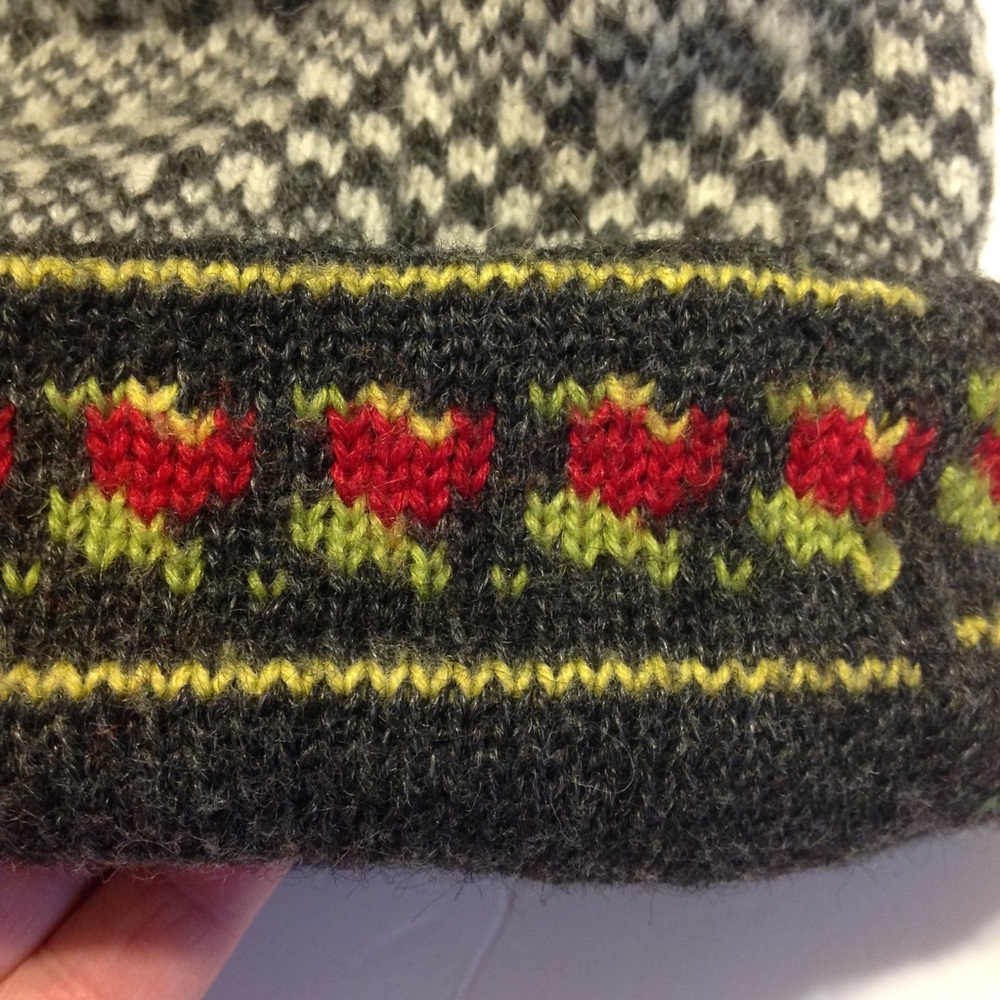 VTG 90s The Limited wool blend winter hat beanie S/M - Picture 3 of 6